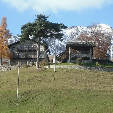 Agriturismo Il Runch Di Majrano Luca Farm stay *
